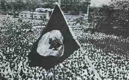 আজ ঐতিহাসিক পতাকা উত্তোলন দিবস — ১৯৭১ সালের ২ মার্চ যেভাবে উড়েছিল স্বাধীন বাংলার প্রথম পতাকা