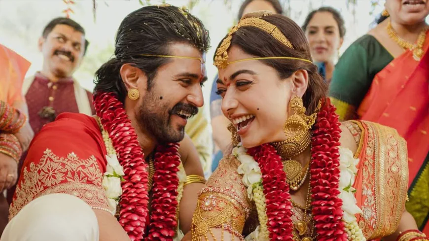 বিয়ের খুশিতে ভারতজুড়ে মিষ্টি খাওয়াবেন বিজয়-রাশমিকা, ২০টির বেশি শহরে ট্রাকভর্তি মিষ্টি