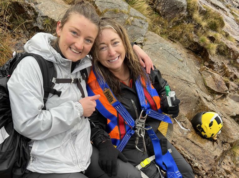 Mum-of-three airlifted to safety after breaking her leg on Mount Snowdon. Her daughter praises mountain rescue for their swift response and urges support through donations.