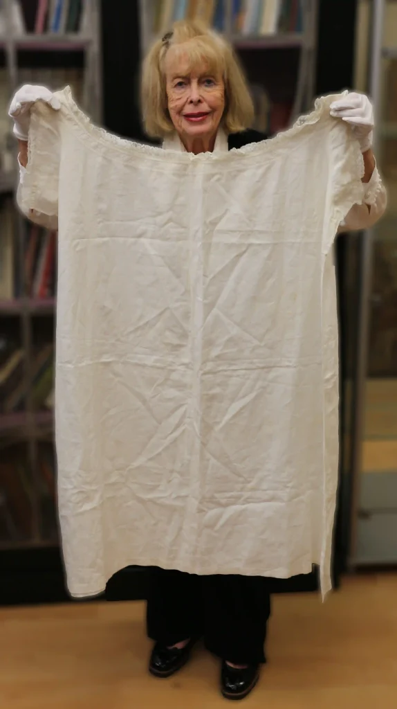 Queen Victoria’s vintage bloomers, chemise, and shoes, found in a Somerset wardrobe, head to auction with bids expected in the thousands. A rare royal memorabilia find!