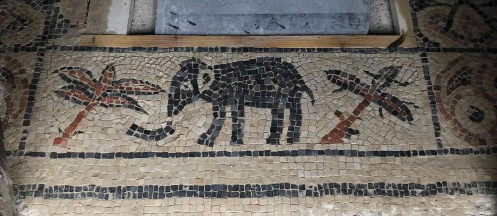 Discover how 140,000 hand-crafted stone cubes, authentic tools, and untrained volunteers brought a stunning Roman mosaic back to life in Somerset after five years of work!