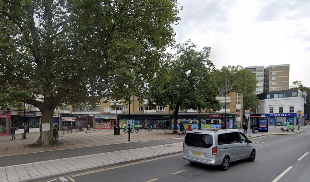 A sparsely decorated Christmas tree in Deptford has locals joking about its £10 budget and security rails, sparking both hilarity and frustration this festive season.