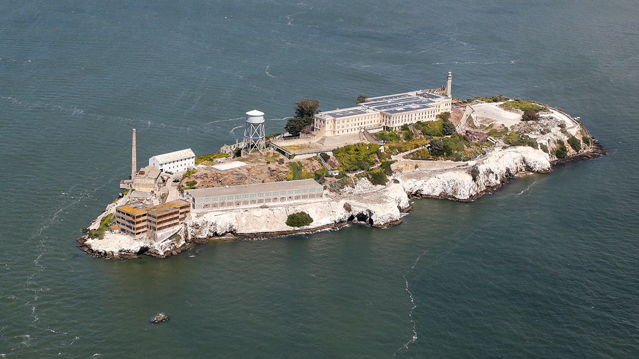 alcatraz island