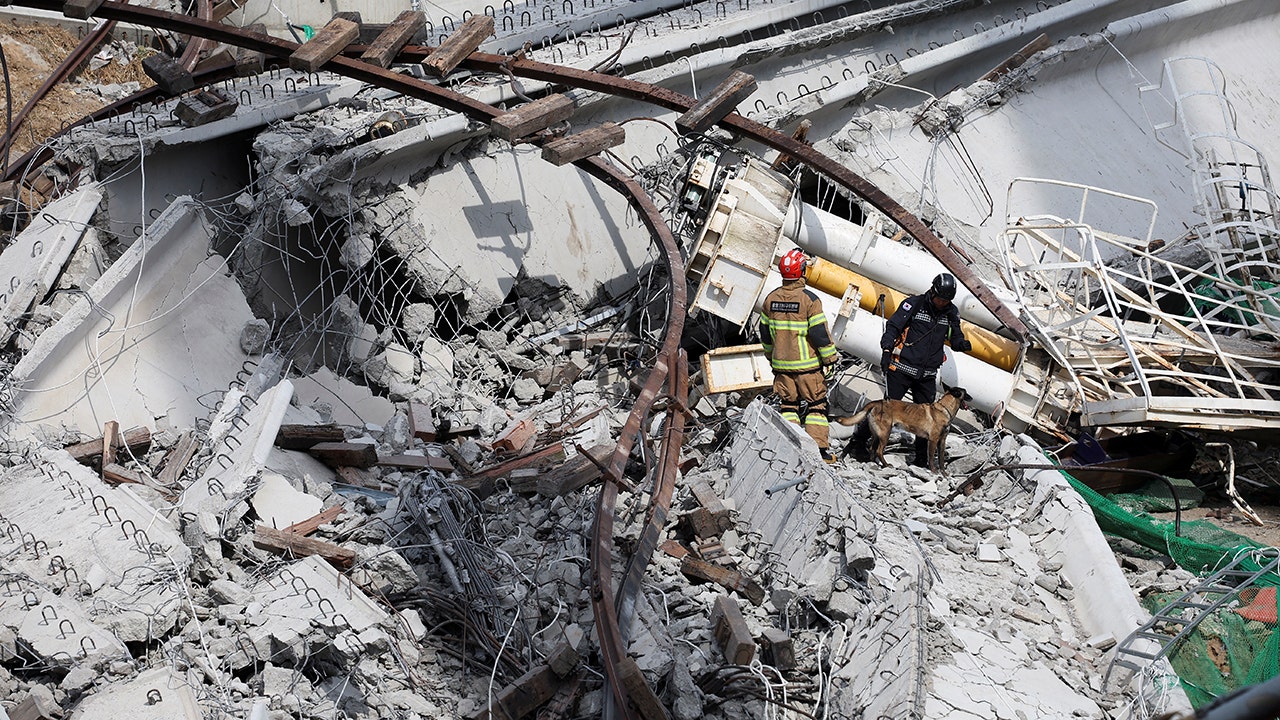 collapsed highway construction site in cheonan south korea