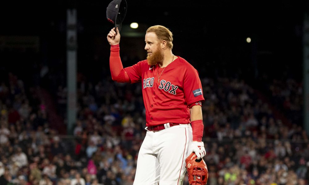 former red sox fan favorite justin turner