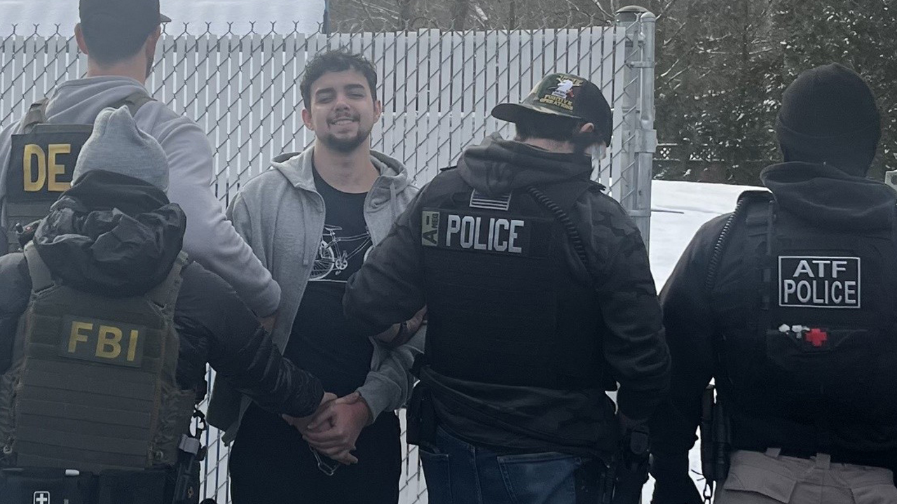 ice arrests illegal brazilian gang member convicted of assault