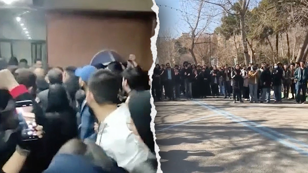 iran student protesters split