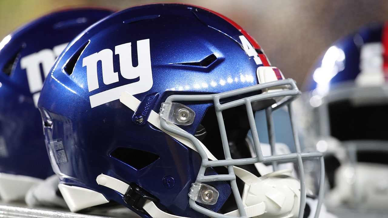 new york giants helmet