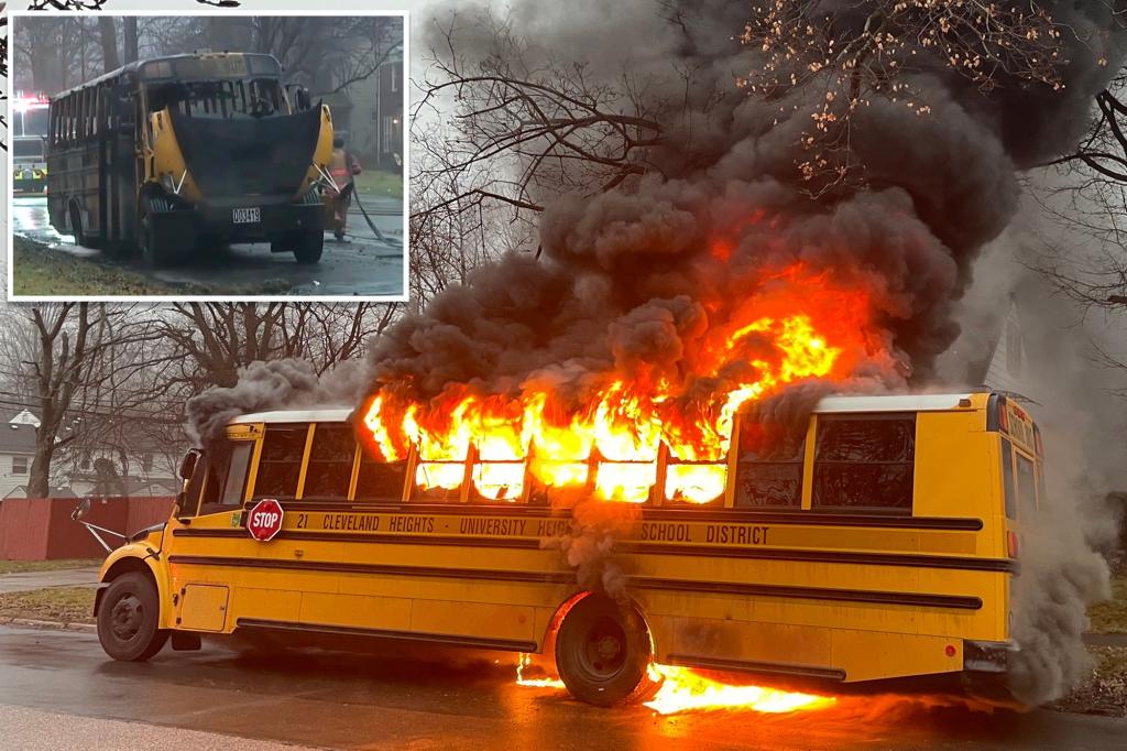 school bus driver evacuates 15 99385398