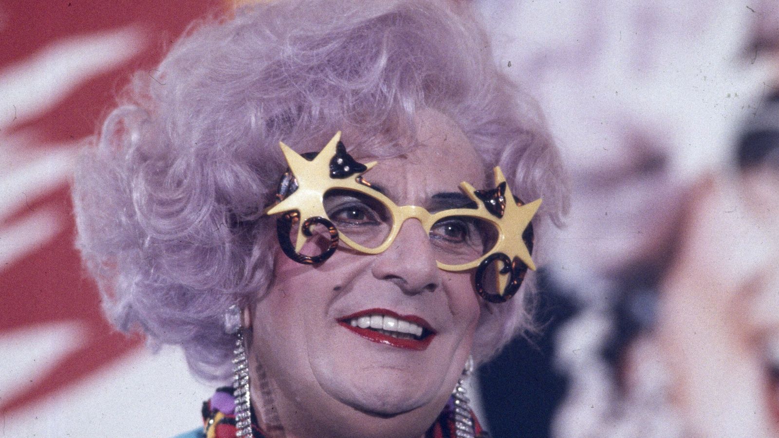 skynews dame edna humphries 6828501