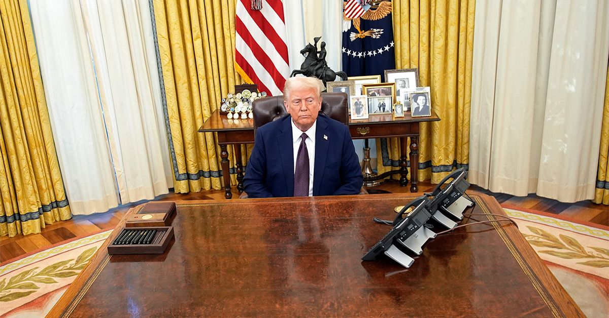 trump desk white house 1200x628 facebook