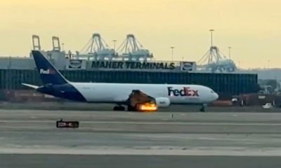 767 3s2f returning tarmac flames 99480526