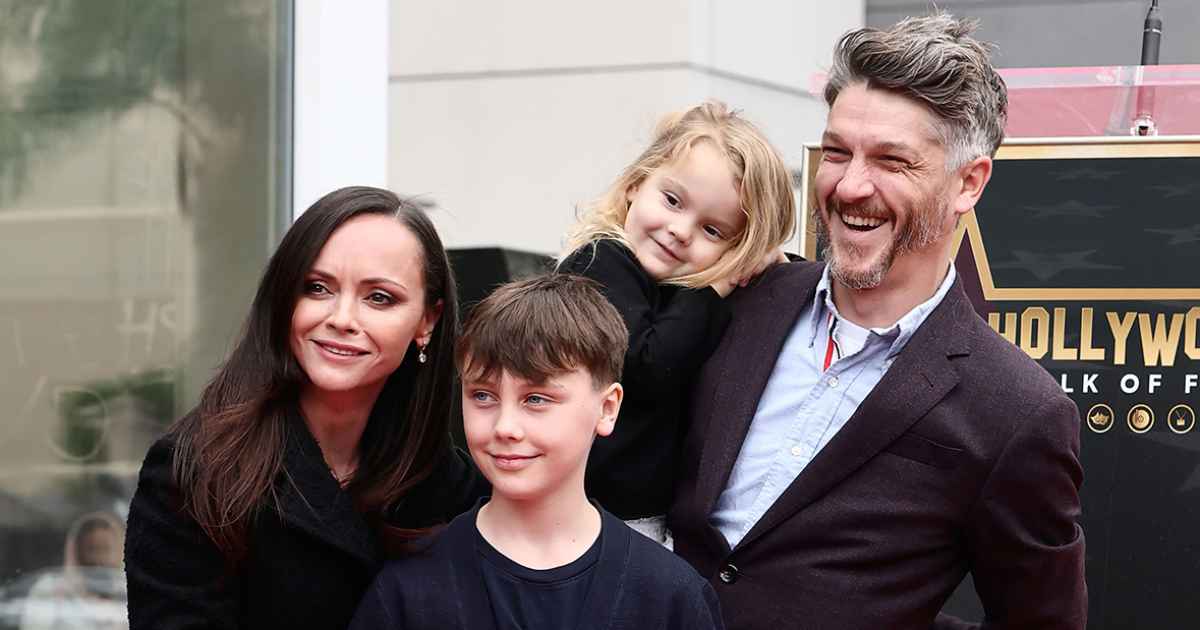 Christina Ricci Poses With Husband Mark Hampton 2 Kids at Hollywood Walk of Fame Ceremony 01