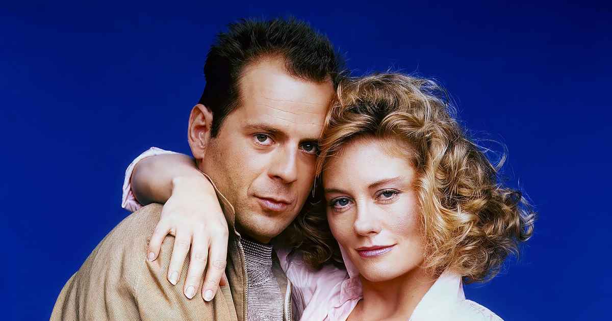 Everything the Moonlighting Cast Said About Bruce Willis and Cybill Shepherds Feud 1