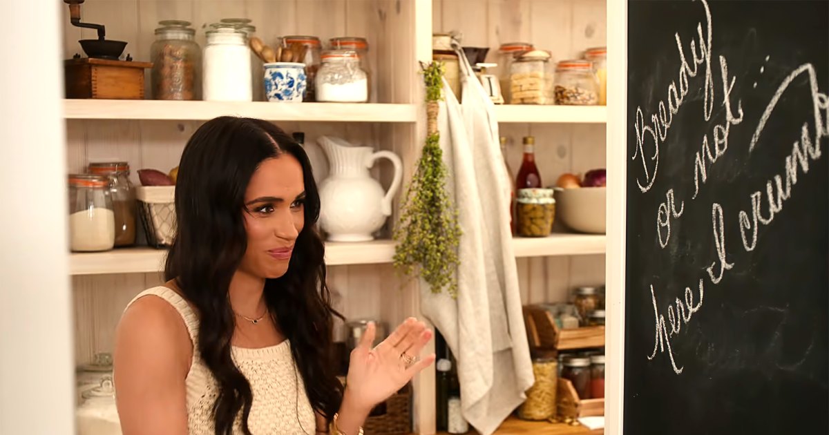 Knit tank top meghan markle breaks down her high low fashion formula on new netflix show 4dd54a