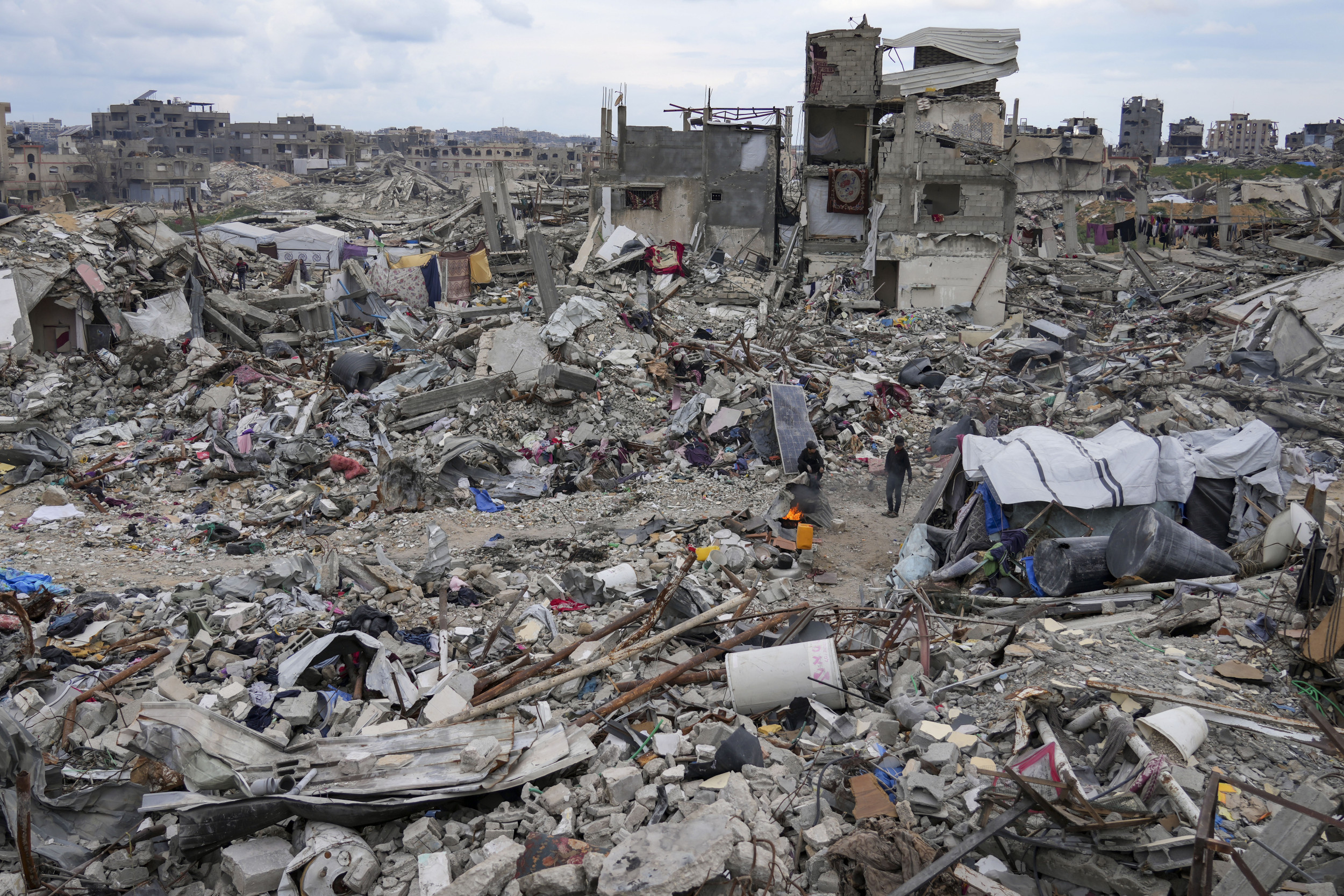 gaza strip rubble