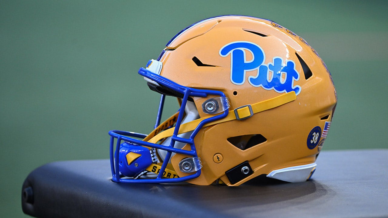 pittsburgh helmet