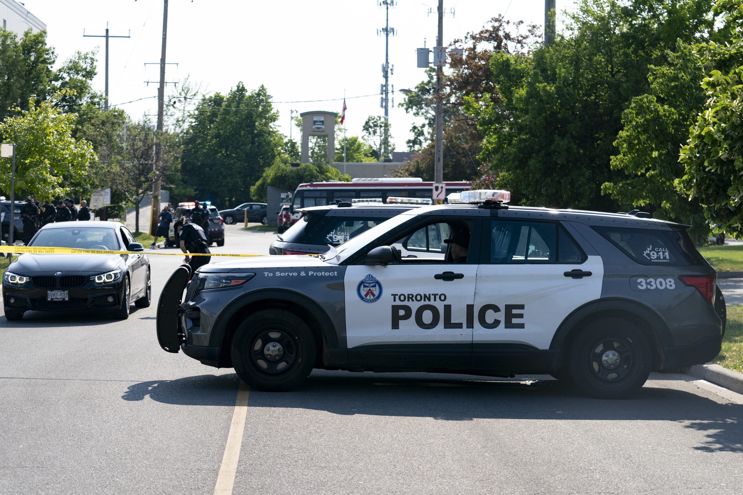 toronto police scaled